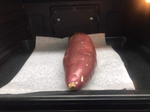 ヘルシオで焼きいも
さつまいもをヘルシオにセット